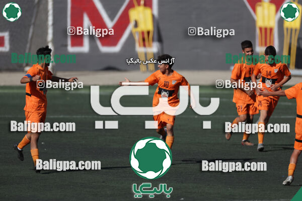 توپان 1–1 آریا پارس
