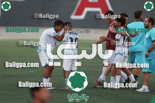 پارسیان جوان 2–1 پیکان