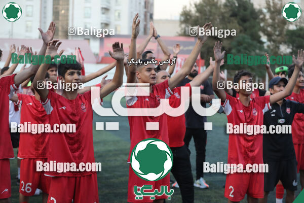پرسپولیس 2–1 استقلال