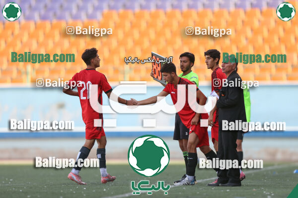 استقلال 1–0 کیا