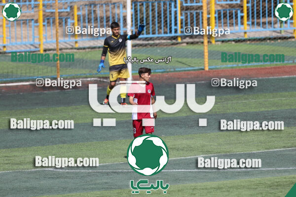 انرژی پیشرو ایرانیان 0 - 0 سزار