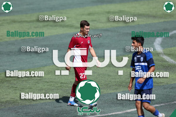 انرژی پیشرو ایرانیان 0 - 0 سزار