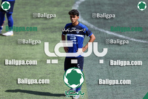انرژی پیشرو ایرانیان 0 - 0 سزار