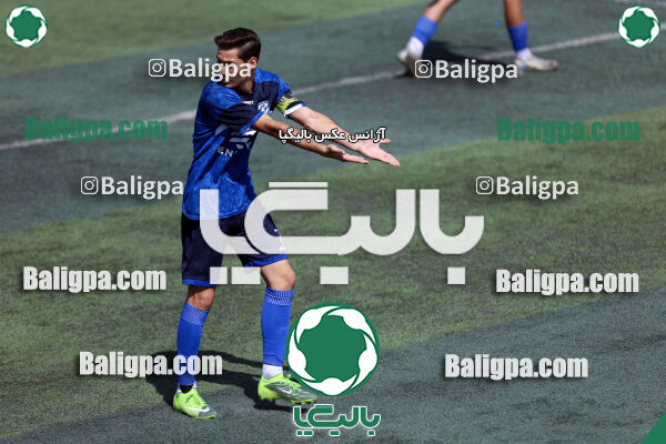 انرژی پیشرو ایرانیان 0 - 0 سزار