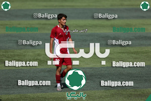 انرژی پیشرو ایرانیان 0 - 0 سزار