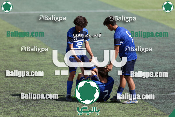 انرژی پیشرو ایرانیان 0 - 0 سزار