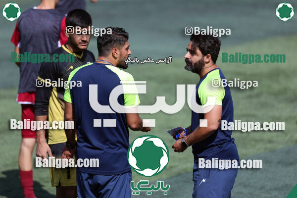 انرژی پیشرو ایرانیان 0 - 0 سزار
