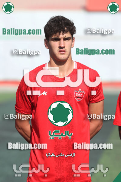 پرسپولیس 0–1 شاهین