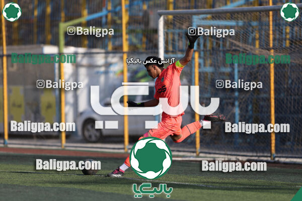پاس قوامین 0–2 پیکان
