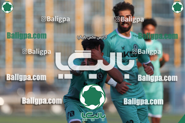 پاس قوامین 0–2 پیکان