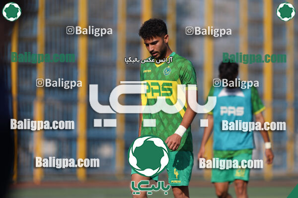 پاس قوامین 0–2 پیکان