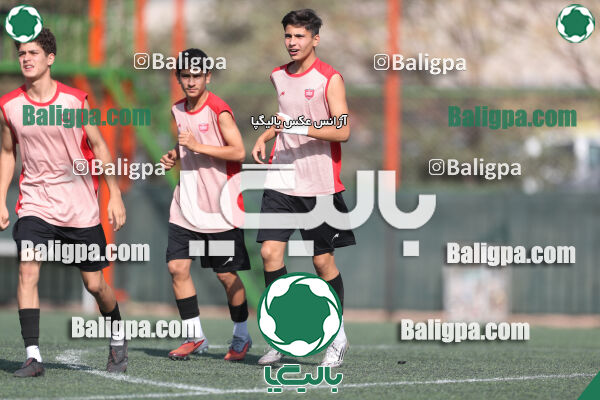 اهورا پارسه 0–3 پرسپولیس