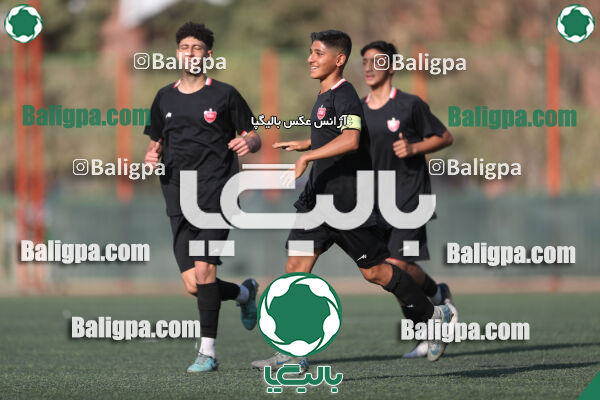 اهورا پارسه 0–3 پرسپولیس