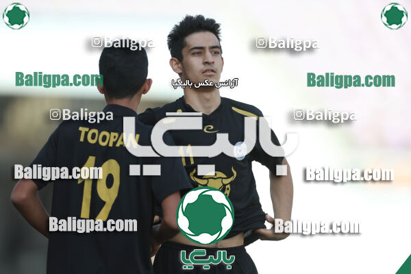 استقلال 3–0 توپان