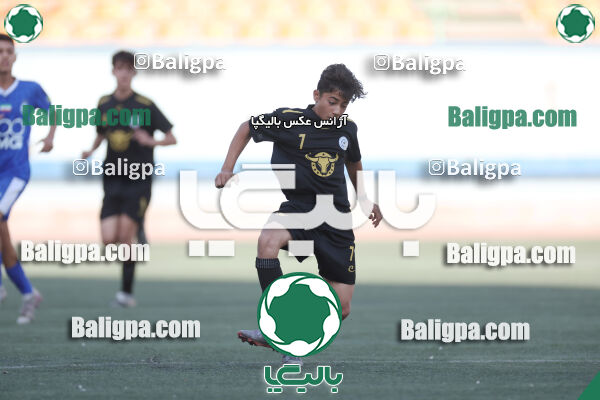 استقلال 3–0 توپان