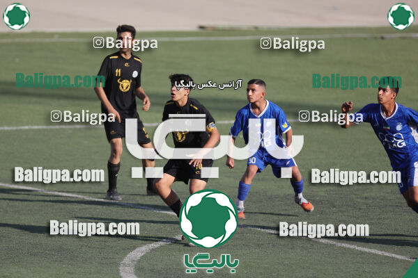 استقلال 3–0 توپان