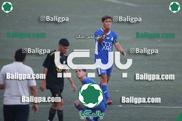 استقلال 3–0 توپان