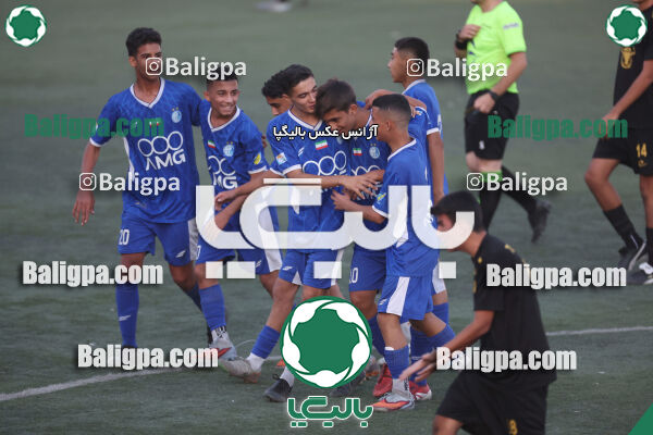 استقلال 3–0 توپان
