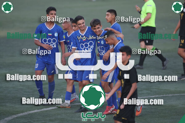 استقلال 3–0 توپان