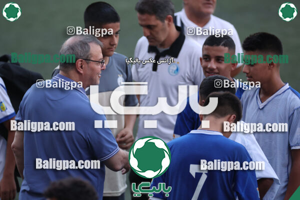 استقلال 3–0 توپان