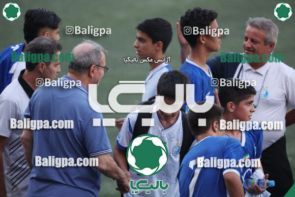 استقلال 3–0 توپان