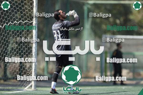 ماهور ری 0–2 مقاومت