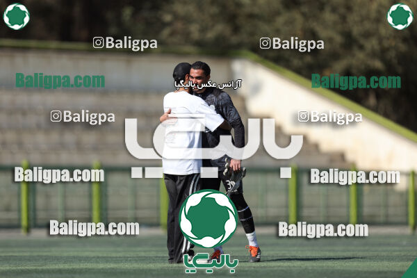 ماهور ری 0–2 مقاومت