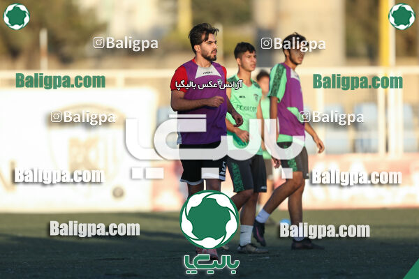 جلسه تمرینی تیم فوتبال کیا