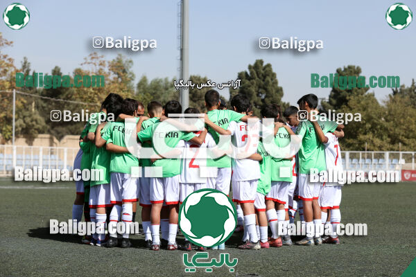 آکادمی کیا ۰ - ۰ آبی پوشان روشن