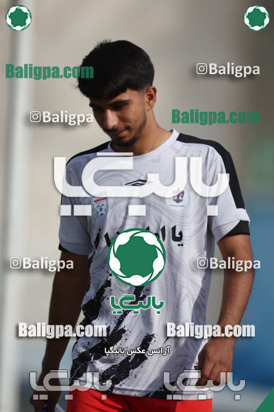 استقلال 5–1 شاهین