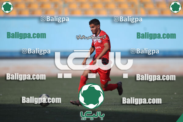 استقلال 5–1 شاهین