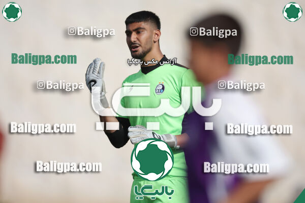 استقلال 5–1 شاهین