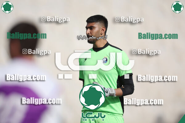 استقلال 5–1 شاهین