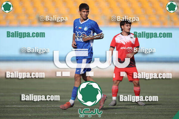 استقلال 5–1 شاهین
