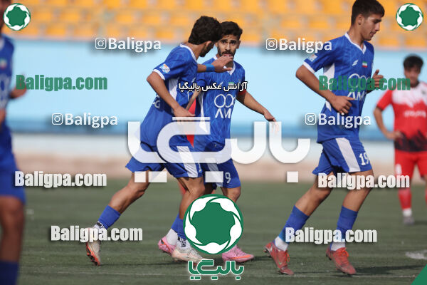 استقلال 5–1 شاهین