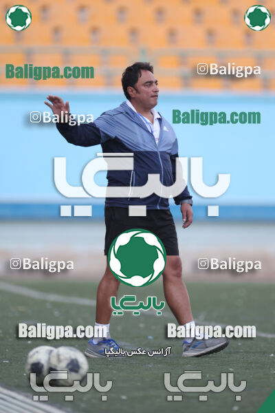 استقلال 5–1 شاهین