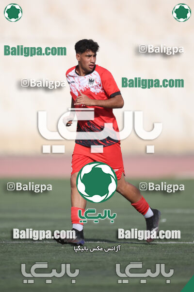 استقلال 5–1 شاهین