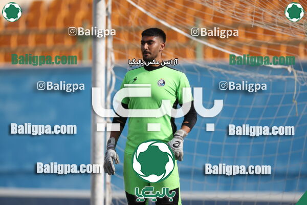 استقلال 5–1 شاهین