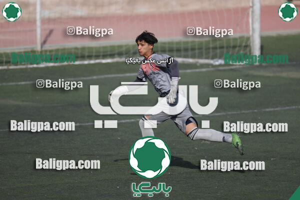استقلال 5–1 شاهین