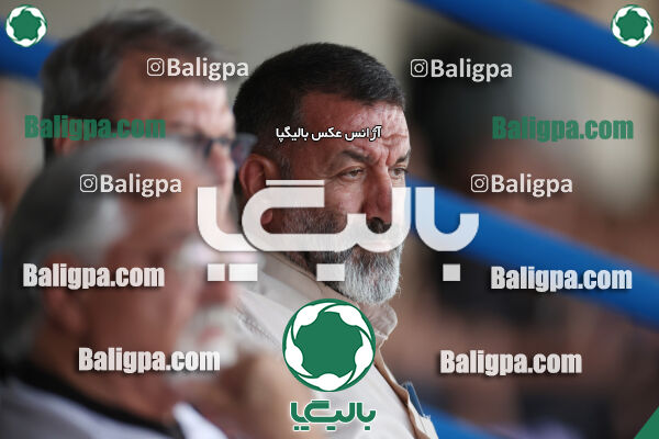 استقلال 5–1 شاهین