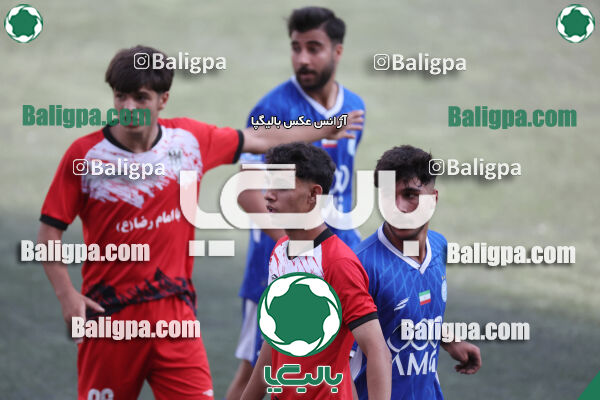 استقلال 5–1 شاهین