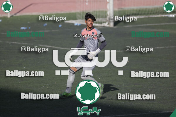 استقلال 5–1 شاهین