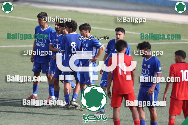 استقلال 5–1 شاهین