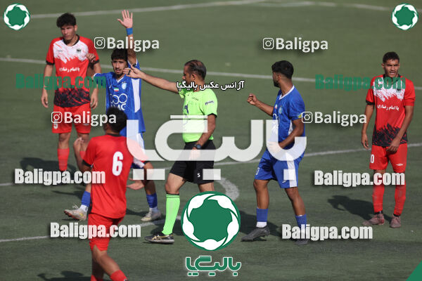 استقلال 5–1 شاهین