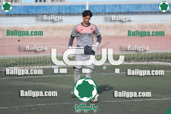 استقلال 5–1 شاهین