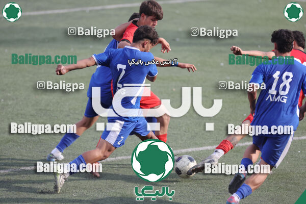 استقلال 5–1 شاهین