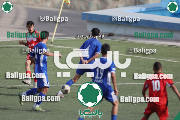 استقلال 5–1 شاهین