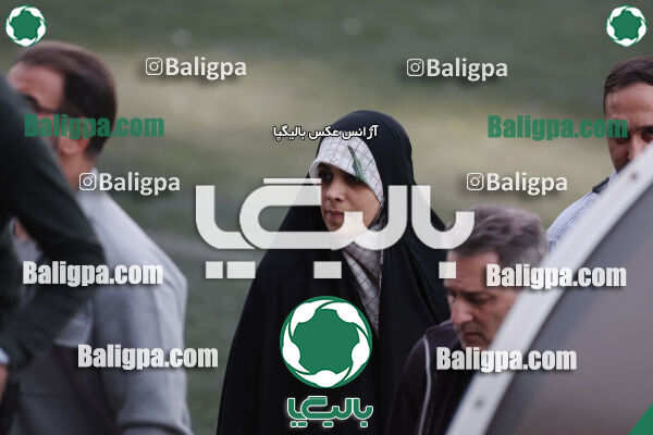 استقلال 5–1 شاهین