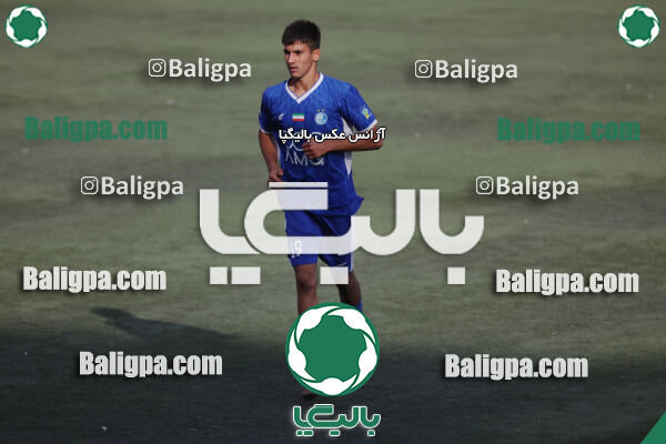 استقلال 5–1 شاهین