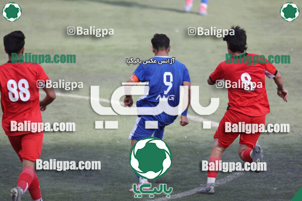 استقلال 5–1 شاهین